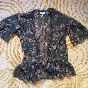 American Eagle Floral Sheer Kimono